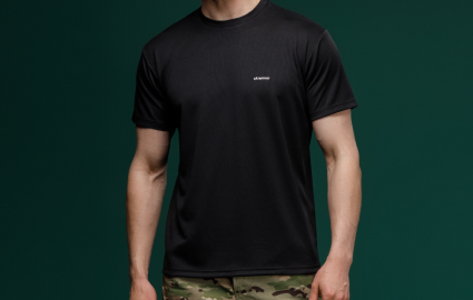 Футболка Coolmax VS класична військова футболка — що краще в польових умовах?