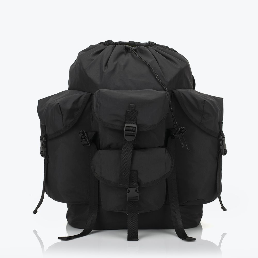 Рюкзак keep® Коктебель черный. Объем 26 л, материал Nylon 10