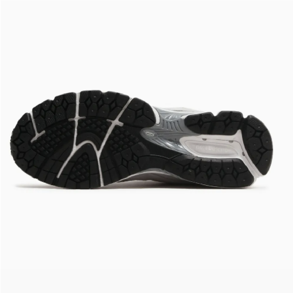 Кроссовки New Balance 2002R. Steel with Lead and Orca 4