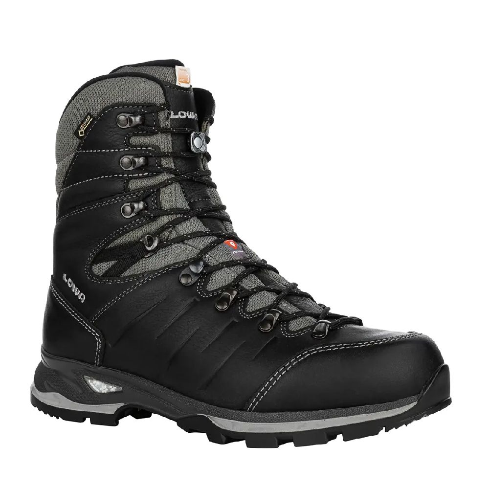 LOWA Yukon ICE II GTX. Gore Tex ukrarmor