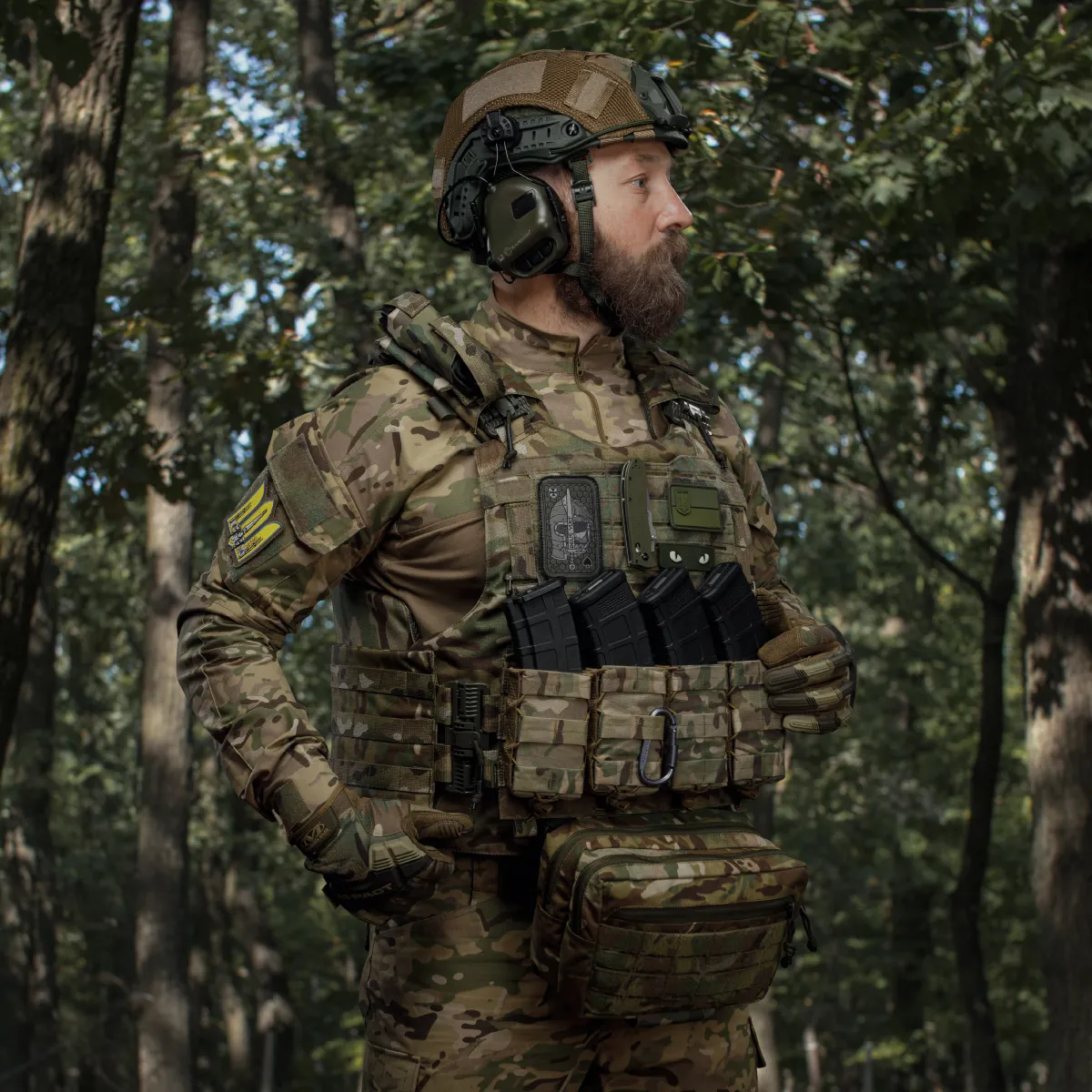 Одинарный подсумок под магазин АК, пластиковая основа. MOLLE интерфейс. Мультикам 8