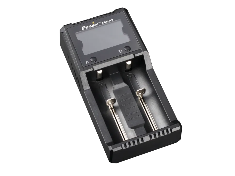 Зарядное устройство Fenix ARE-A2. Два канала зарядки 5