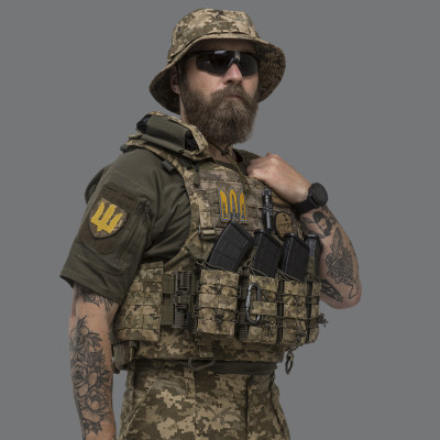 Бойовий бронежилет IBV-1 (1 класу). Вага 3.1 кг. Збільшена площа захисту. Піксель (мм-14). S/M