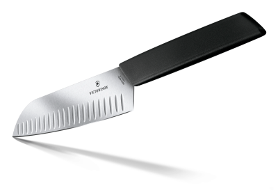 Ніж Victorinox кухонний Swiss Modern Santoku Fluted, 17 см, чорний, блістер