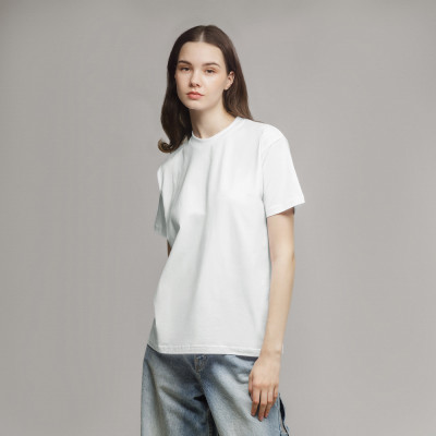 Жіноча футболка Only for women без логотипу. Білий