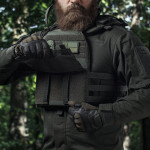 Бронежилет 5 класса (M.V.P.). Вес 4.6 кг. Керамические плиты 1.86 кг. Олива 9