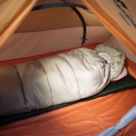 Спальник з капюшоном із звичайним мішком для зберігання Naturehike M400, (від 1°C до -18°C), правий. Сірий 6 Спальник з капюшоном із звичайним мішком для зберігання Naturehike M400, (від 1°C до -18°C), правий. Сірий 6