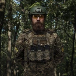 Одинарный эластичный подсумок под магазины АК/АR открытого типа. Крепление MOLLE. Пиксель (мм-14) 4 Одинарный эластичный подсумок под магазины АК/АR открытого типа. Крепление MOLLE. Пиксель (мм-14) 4