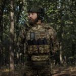 Комплект: шолом Fast кевларовий з навушниками M31H Plus та кавер, L. Піксель (мм-14) 8 Комплект: шолом Fast кевларовий з навушниками M31H Plus та кавер, L. Піксель (мм-14) 8