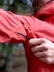 Мембранна жіноча куртка Black Diamond W Stormline Stretch Rain Shell, Pomegranate 50