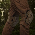 Наколінники тактичні Defcon 5. Еластичний пластик, анатомічно вигнуті. Койот 3 Наколінники тактичні Defcon 5. Еластичний пластик, анатомічно вигнуті. Койот 3