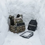 Бронежилет 6 класу (PRO). Вага 6.2 кг. Керамічні плити 2.8 кг. Мультикам 2