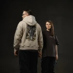 Футболка «War Eyes» від libkos×ukrarmor. Коричневий 8 Футболка «War Eyes» від libkos×ukrarmor. Коричневий 8