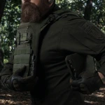 Бронежилет 6-го класу (PRO). Вага 5.7 кг. Керамічні плити Shield Germany 2.65 кг. Олива 10