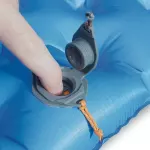 Надувной коврик Sea to Summit Comfort Light Mat, 184 × 55 × 6,3 см – Синий 3 Надувной коврик Sea to Summit Comfort Light Mat, 184 × 55 × 6,3 см – Синий 3