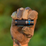 Ліхтар Olight Baton 4. Чорний 3