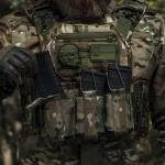 Одинарный эластичный подсумок под магазины АК/АR открытого типа. Крепление MOLLE. Мультикам 8 Одинарный эластичный подсумок под магазины АК/АR открытого типа. Крепление MOLLE. Мультикам 8