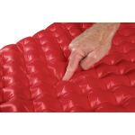 Надувний килимок Sea to Summit Comfort Plus XT Insulated Sleeping Mat, 201х64х8 см, Red 4 Надувний килимок Sea to Summit Comfort Plus XT Insulated Sleeping Mat, 201х64х8 см, Red 4