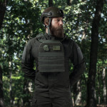 Бронежилет 5 класса (M.V.P.). Вес 4.6 кг. Керамические плиты 1.86 кг. Олива 2