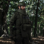 Бронежилет збільшений 5 класу (PRO) XL. Вага 8.2 кг. Керамічні плити 3.38 кг. Олива 11