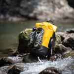 Рюкзак водонепроникний Naturehike NH21FSB04 20л жовтий 2
