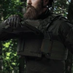 Боковой левосторонний эластичный подсумок для магазинов АК/АR и турникетов открытого типа с креплением на липучке. Олива 8 Боковой левосторонний эластичный подсумок для магазинов АК/АR и турникетов открытого типа с креплением на липучке. Олива 8