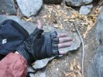 Рукавички жіночі Black Diamond W Crag Half-Finger Gloves, Raging Sea 3 Рукавички жіночі Black Diamond W Crag Half-Finger Gloves, Raging Sea 3