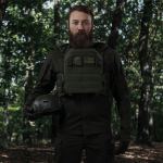 Бронежилет збільшений 4 класу (PRO) L. Вага 6.3 кг. Керамічні плити 2.5 кг. Олива 11