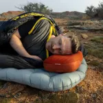 Надувна подушка Sea to Summit Aeros Premium Pillow, 43 × 30 × 12 см / 34 × 24 × 11 см / 56 × 36 × 12 см – Оливкова 4