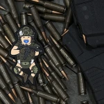 Патч (шеврон) «Малыш рожденный для войны» от Sanchi. Мягкий ПВХ пластик мягкий. Олива 5 Патч (шеврон) «Малыш рожденный для войны» от Sanchi. Мягкий ПВХ пластик мягкий. Олива 5