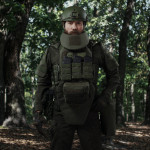 Бронежилет 3 класса (PRO). Вес 3.1 кг. Полиэтиленовые плиты 0.99 кг. Олива 2