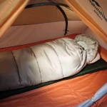 Спальник с капюшоном с обычным мешком для хранения Naturehike M400 (от 1°C до -18°C), правый. Зеленый 6 Спальник с капюшоном с обычным мешком для хранения Naturehike M400 (от 1°C до -18°C), правый. Зеленый 6